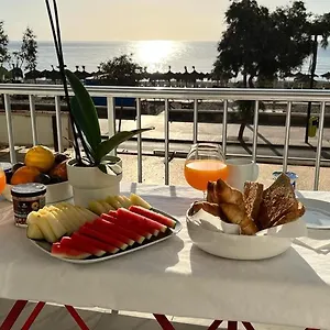 https://eco-beach-front-sea-views-in-fuengirola-ed-jamaica.1costadelsol.com